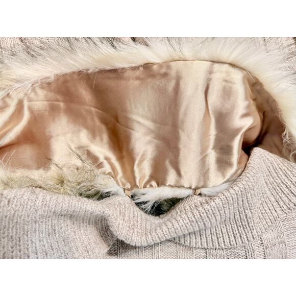 Chico’s Angora-Blend Belted Neutral Knit Sweater Removable Faux Fur Collar Sz 3 - Picture 5 of 8